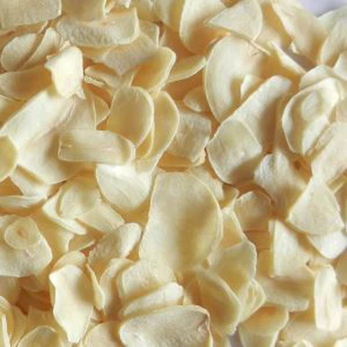 Copos de ajo deshidratados